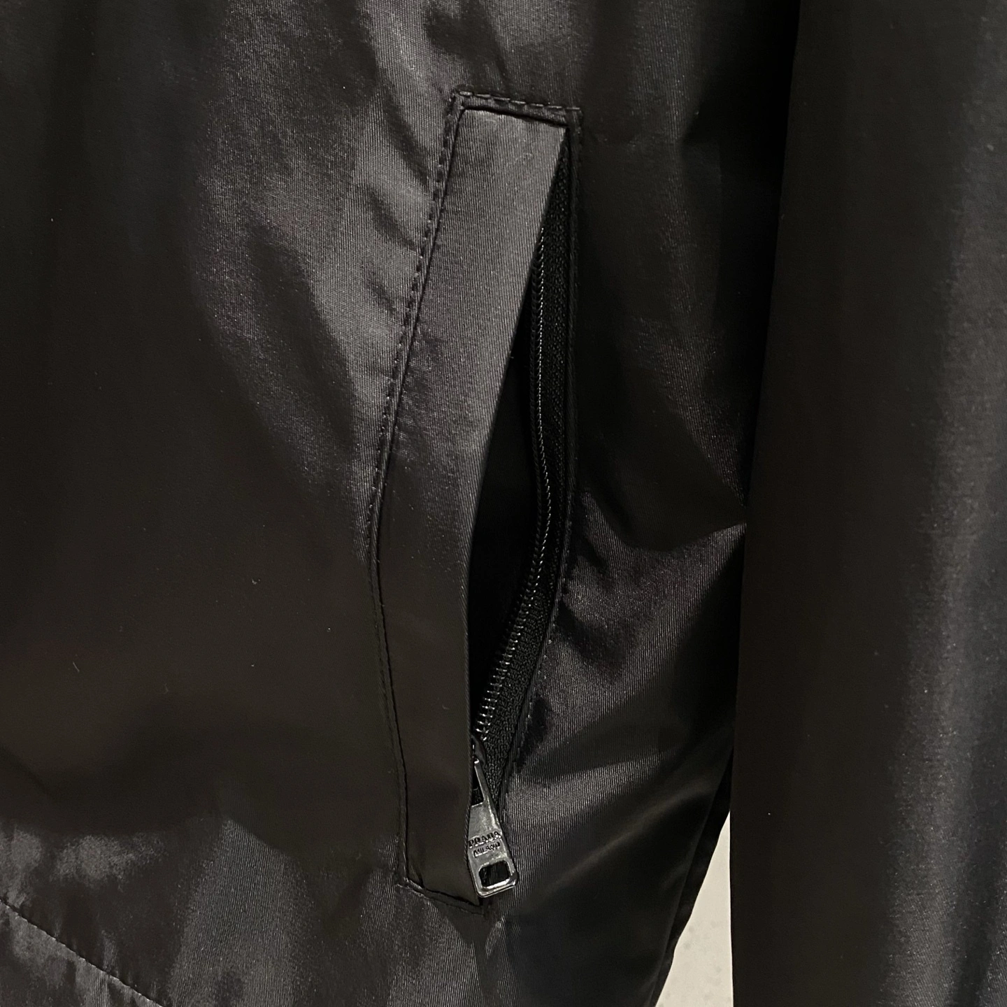 wg.luxury-- Pr141 ECONYL item:E-F361J0812H